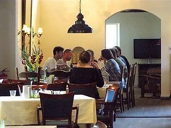 Отель De Abdij Horn