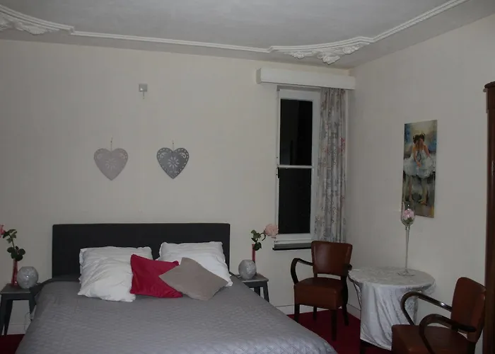 De Abdij Отель Horn